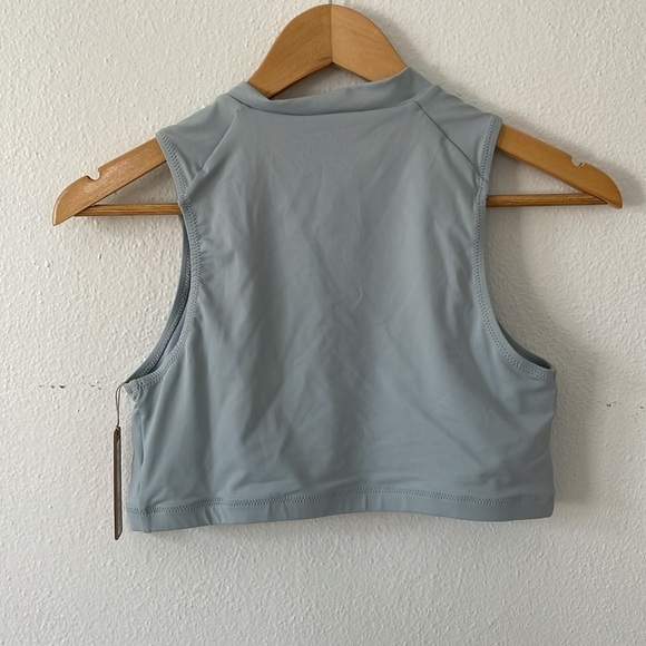 Skims Sporty Zipper Swim Bikini - Picture 5 of 10